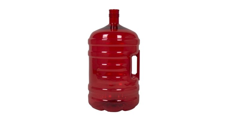 Bonbonne PET de 20 litres. Bouteille d'eau rouge
